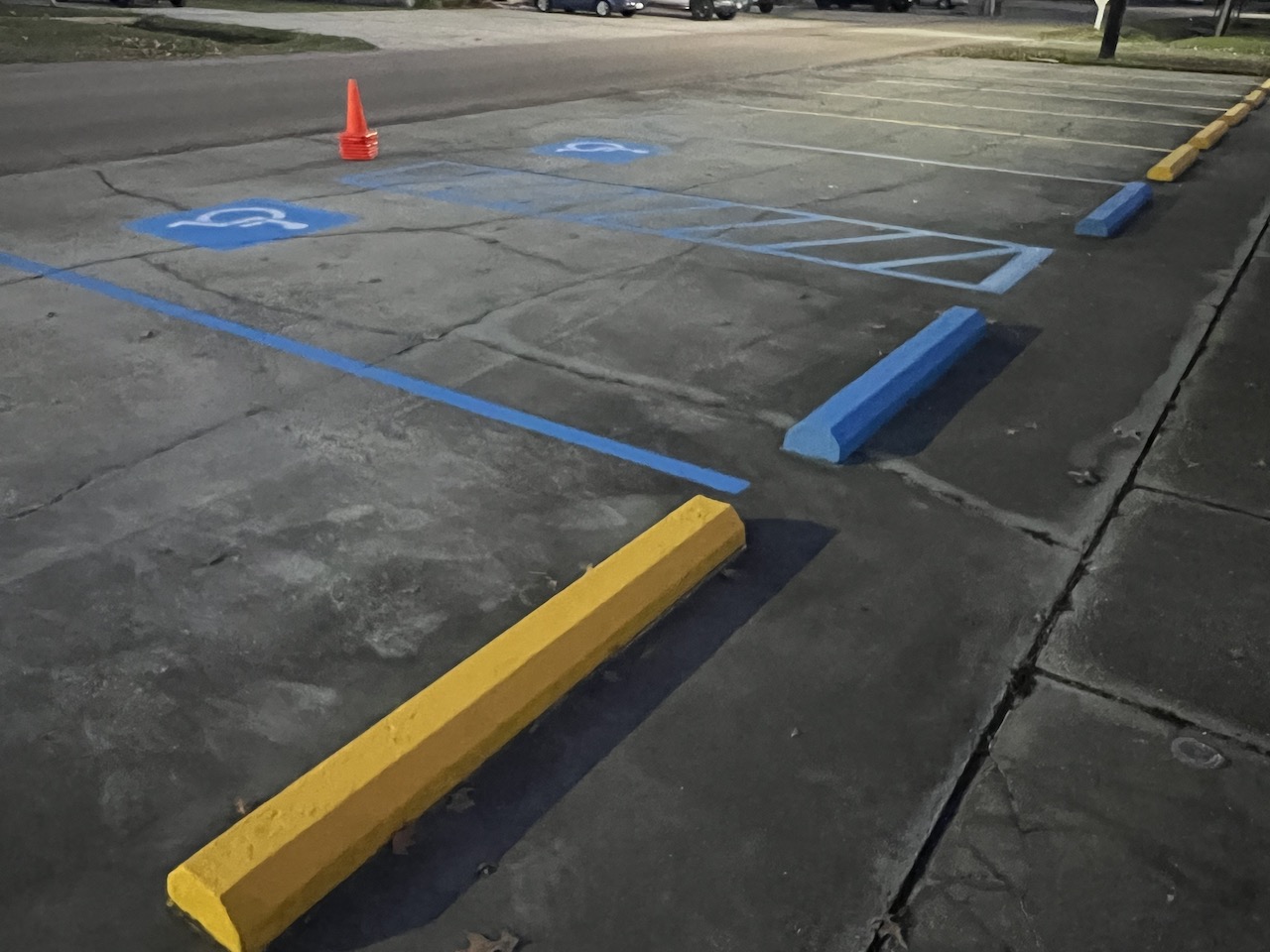 Best Parking Lot Striping Practices For Safety & Efficiency