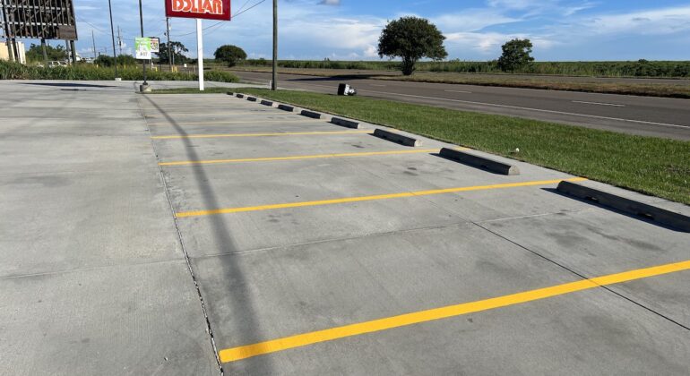 Why NOLA Parking Lot Striping Is Important For Retail Properties