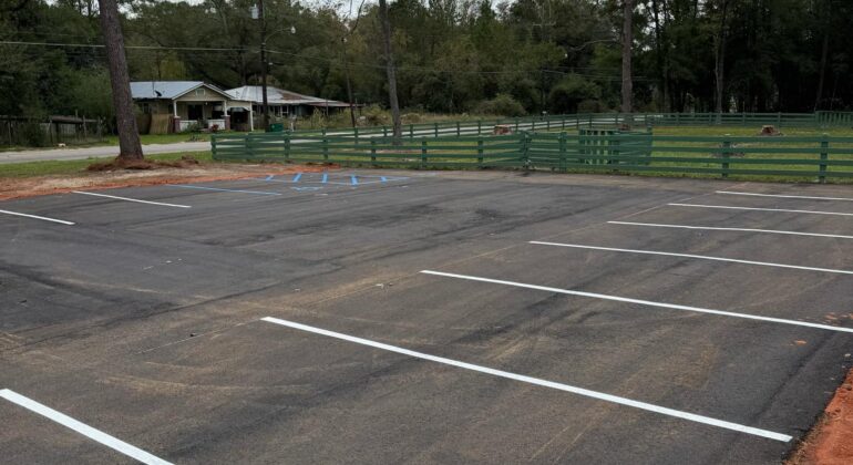 Can A Louisiana Parking Lot Striping Contractor Paint In the Winter?