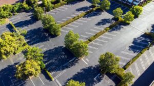 5 NOLA Parking Lot Maintenance Tasks Property Managers Should Do Now