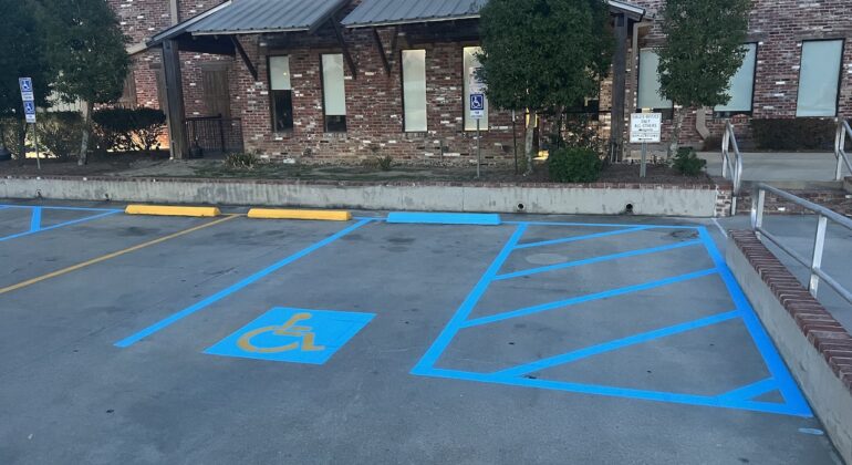 What Are the ADA Accessible Parking Guidelines in Louisiana?